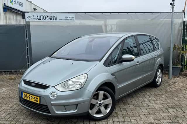 Ford S-Max (2008) thumbnail 3