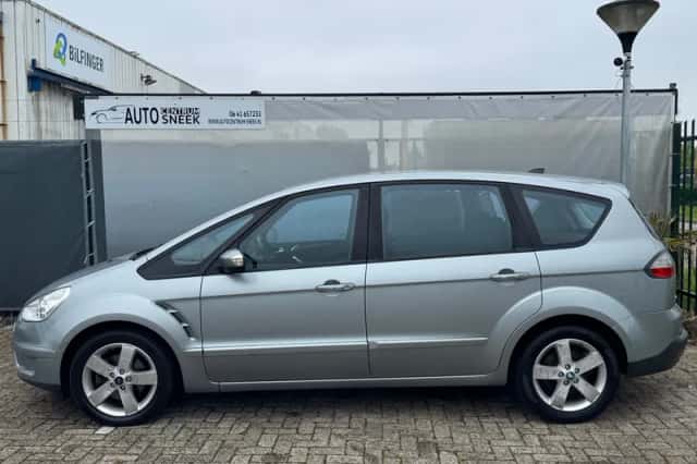 Ford S-Max (2008) thumbnail 4