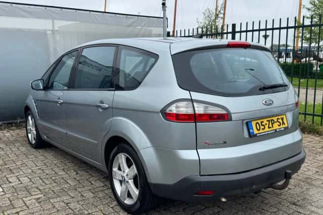 Ford S-Max (2008) thumbnail 5