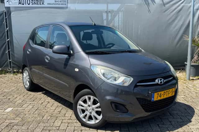 Hyundai i10 (2011) thumbnail 1