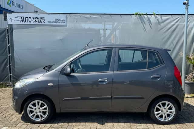 Hyundai i10 (2011) thumbnail 4