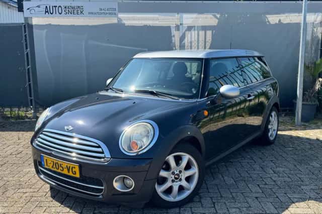 MINI Clubman (2008) thumbnail 3
