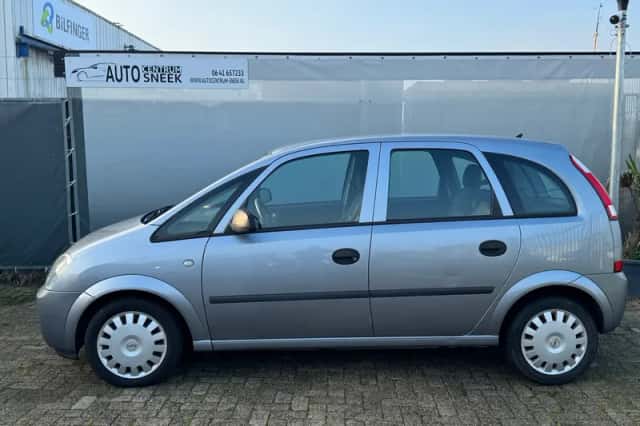 Opel Meriva (2004) thumbnail 4
