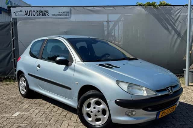 Peugeot 206 (2002) thumbnail 1