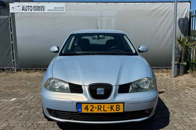 SEAT Ibiza (2005) thumbnail 2