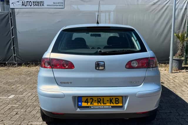 SEAT Ibiza (2005) thumbnail 6
