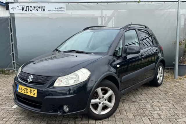 Suzuki SX4 (2008) thumbnail 3