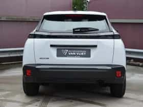 Peugeot 2008 (2025) thumbnail 6