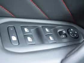 Peugeot 308 (2021) thumbnail 23