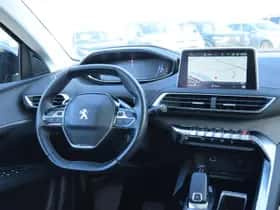 Peugeot 3008 (2019) thumbnail 9