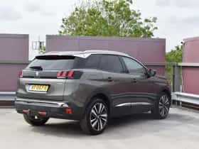 Peugeot 3008 (2017) thumbnail 3