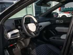 Kia EV4 (2026) thumbnail 15