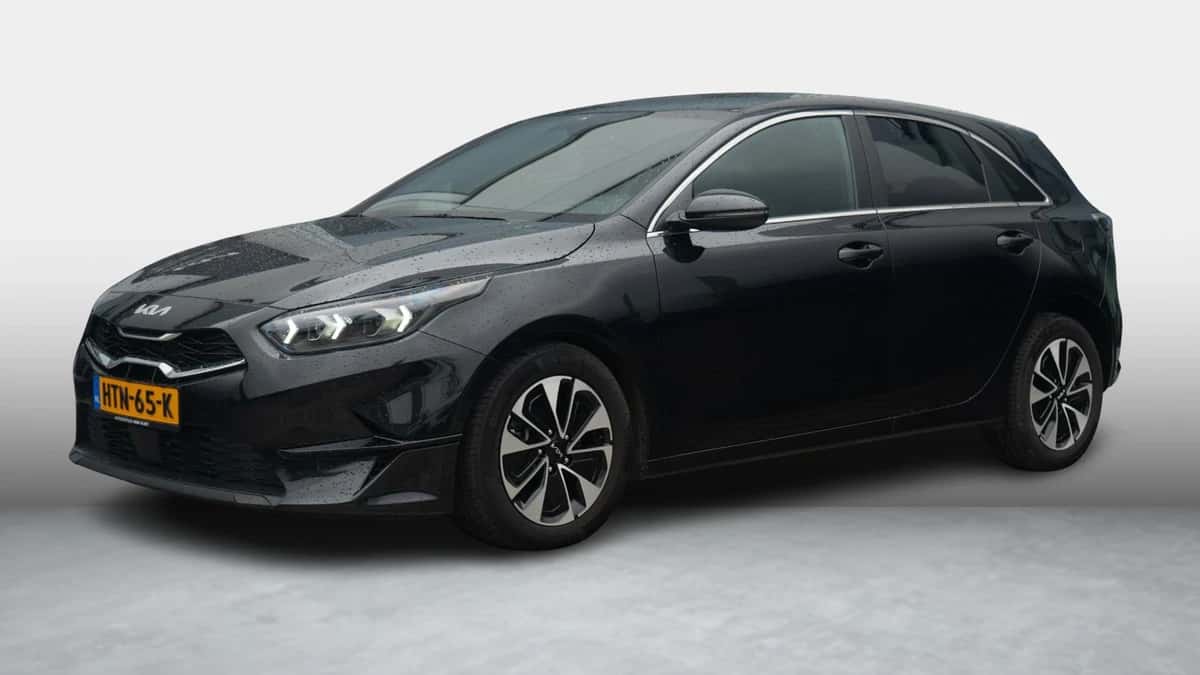 Kia Ceed (2025) — foto 1