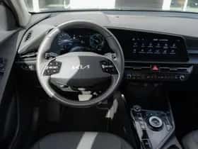 Kia Niro (2025) thumbnail 3