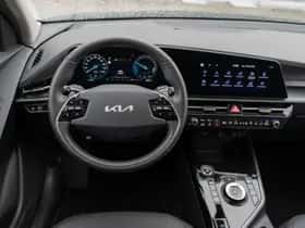 Kia Niro EV (2025) thumbnail 3
