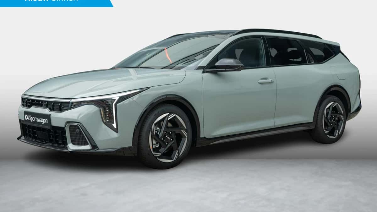 Kia K4 (2026) — foto 1