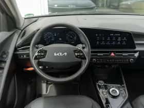 Kia Niro EV (2024) thumbnail 3