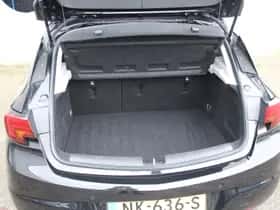 Opel Astra (2017) thumbnail 5