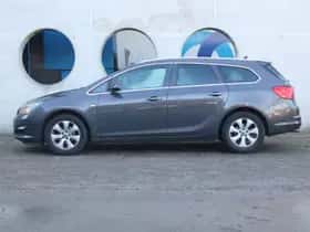 Opel Astra (2016) thumbnail 4