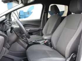 Ford C-Max (2019) thumbnail 4