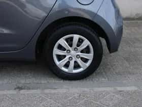 Hyundai i10 (2017) thumbnail 3
