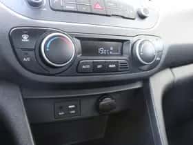Hyundai i10 (2017) thumbnail 10