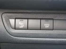 Peugeot 2008 (2018) thumbnail 14