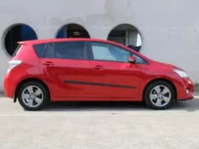 Toyota Verso (2014) thumbnail 9