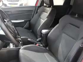 Suzuki Swift (2017) thumbnail 4