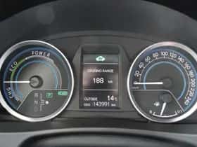 Toyota Auris (2014) thumbnail 11