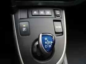 Toyota Auris (2014) thumbnail 16