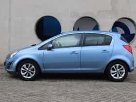 Opel Corsa (2014) thumbnail 3