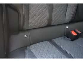 Peugeot 2008 (2024) thumbnail 34