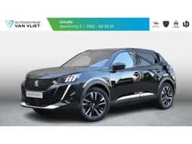 Peugeot e-2008 (2023)