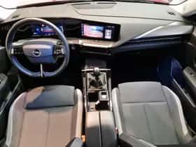 Opel Astra (2024) thumbnail 6
