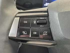 Opel Astra (2024) thumbnail 17