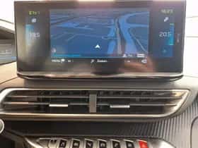 Peugeot 3008 (2022) thumbnail 17