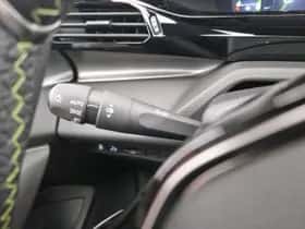 Peugeot 308 (2023) thumbnail 12