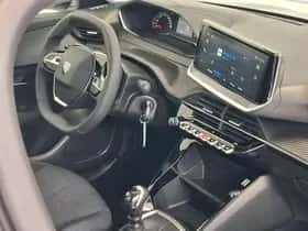 Peugeot 208 (2025) thumbnail 8