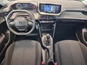 Peugeot 208 (2025) thumbnail 9