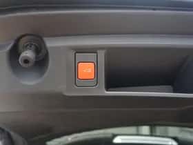 Peugeot 308 (2024) thumbnail 42