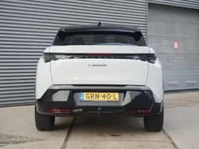 Peugeot e-3008 (2024) thumbnail 5
