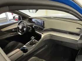 Peugeot 3008 (2022) thumbnail 17