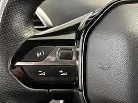 Peugeot 3008 (2022) thumbnail 23