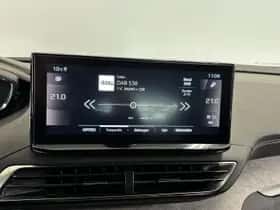Peugeot 3008 (2022) thumbnail 27