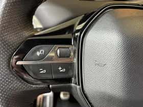 Peugeot 3008 (2022) thumbnail 18