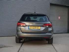 Opel Astra (2022) thumbnail 4