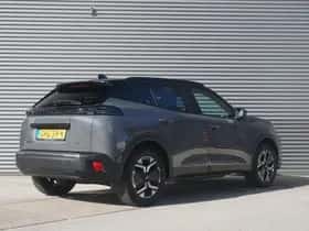 Peugeot e-2008 (2024) thumbnail 2