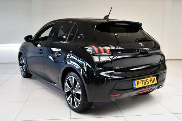 Peugeot 208 (2022) thumbnail 3