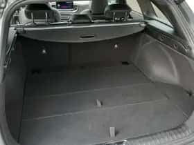 Kia Ceed Sportswagon (2023) thumbnail 9